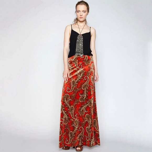 Heidi Abra Red Paisley Arabella Crushed Velvet Maxi Skirt Stretch Rayon M/L - Picture 1 of 12